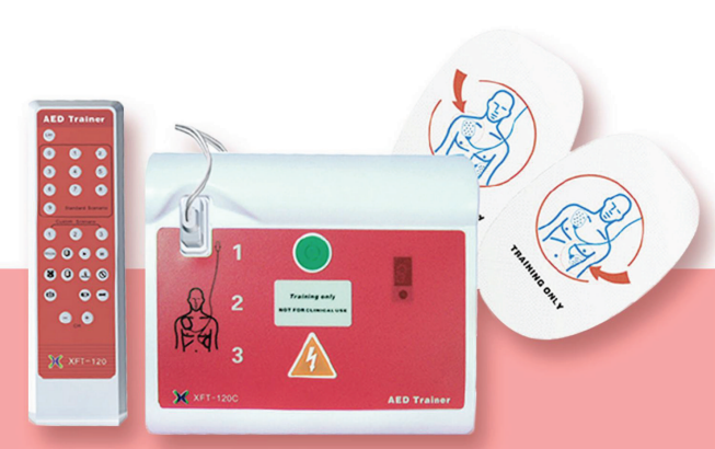 Défibrillateur DAE de formation pour apprentissage des premiers secours.
